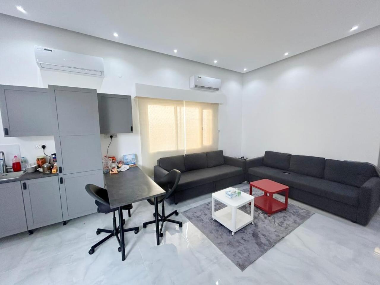 אל עין Moods Holiday Homes מראה חיצוני תמונה